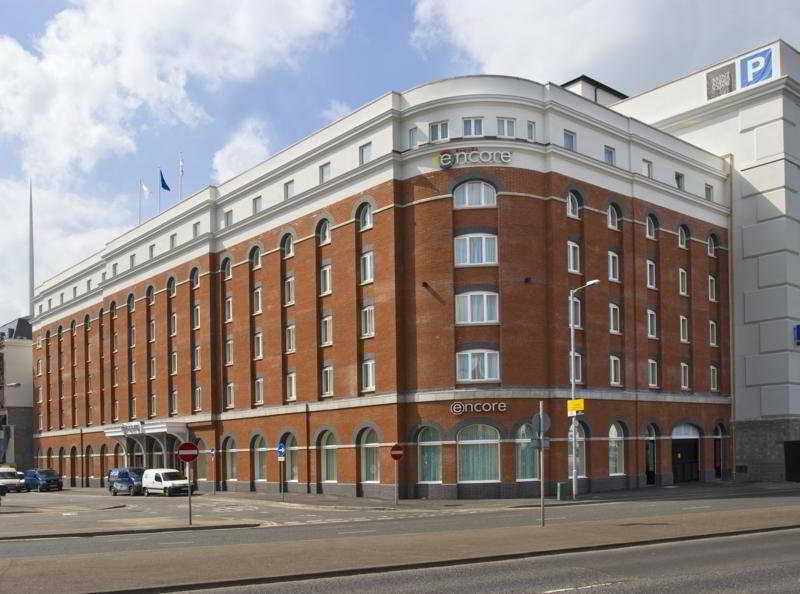 Hotel Ramada By Wyndham Belfast Exterior foto